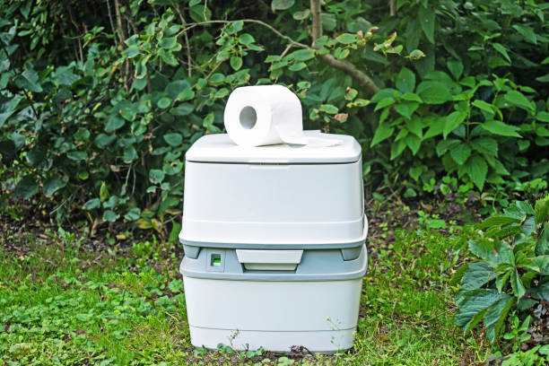 Best Portable restroom trailer rental  in Lakeport, CA