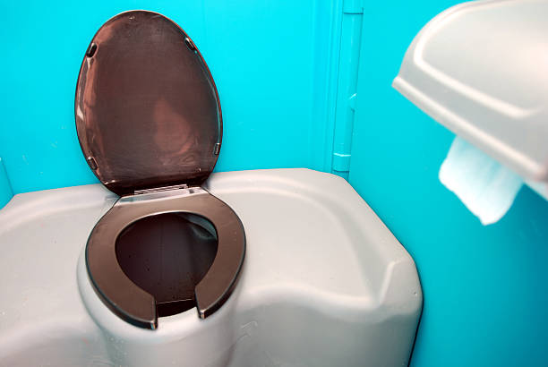 Best Affordable portable toilet rental  in Lakeport, CA