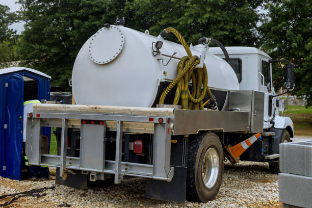 Portable Toilet Options We Offer in Lakeport, CA